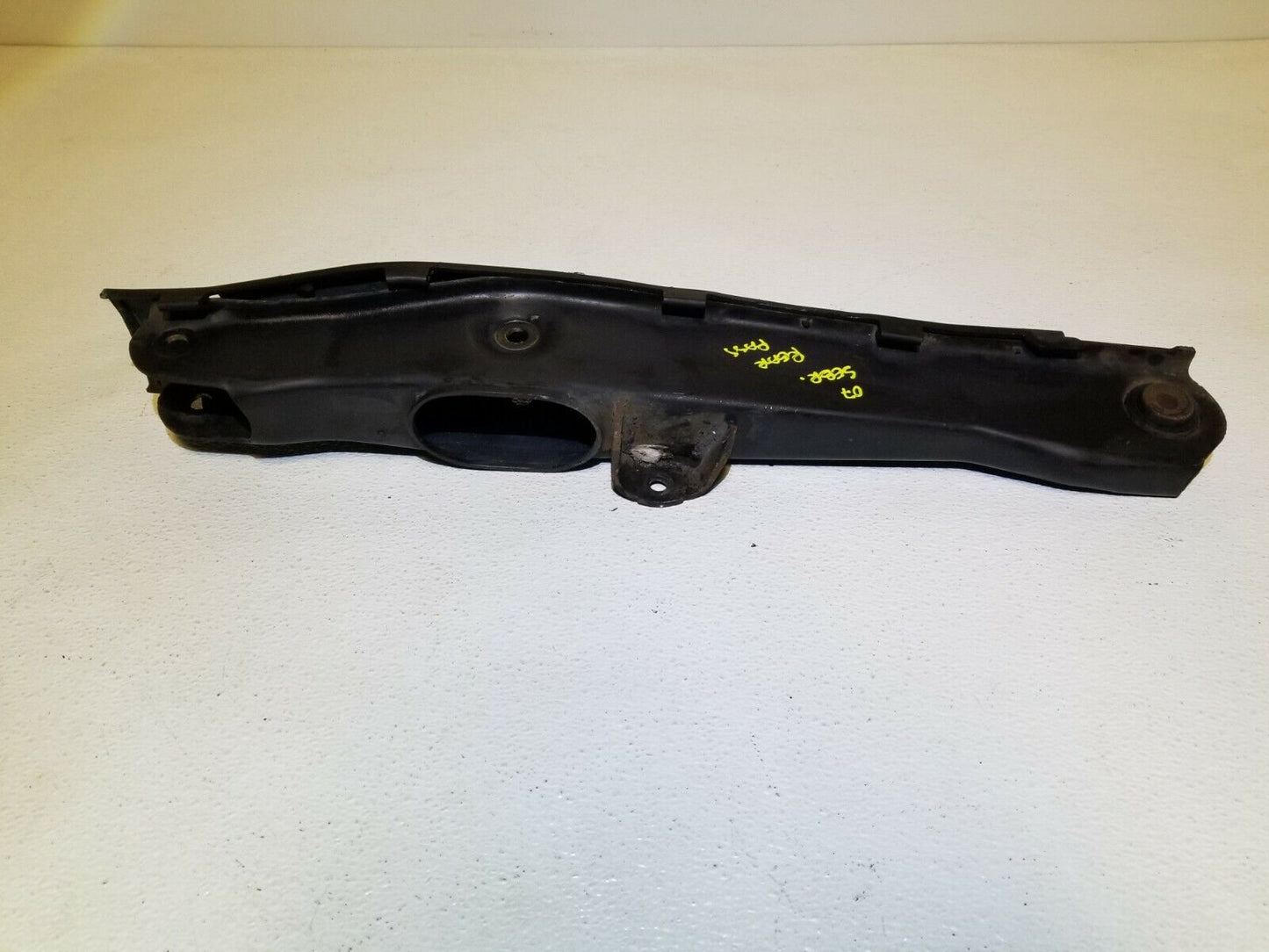 07 08 09 10 Chrysler Sebring Rear Lower Control Arm Right Passenger Side OEM