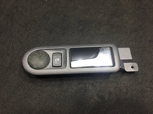 02 03 04 05 VW Passat Rear Passenger Door Handle With Window Switch OEM D23