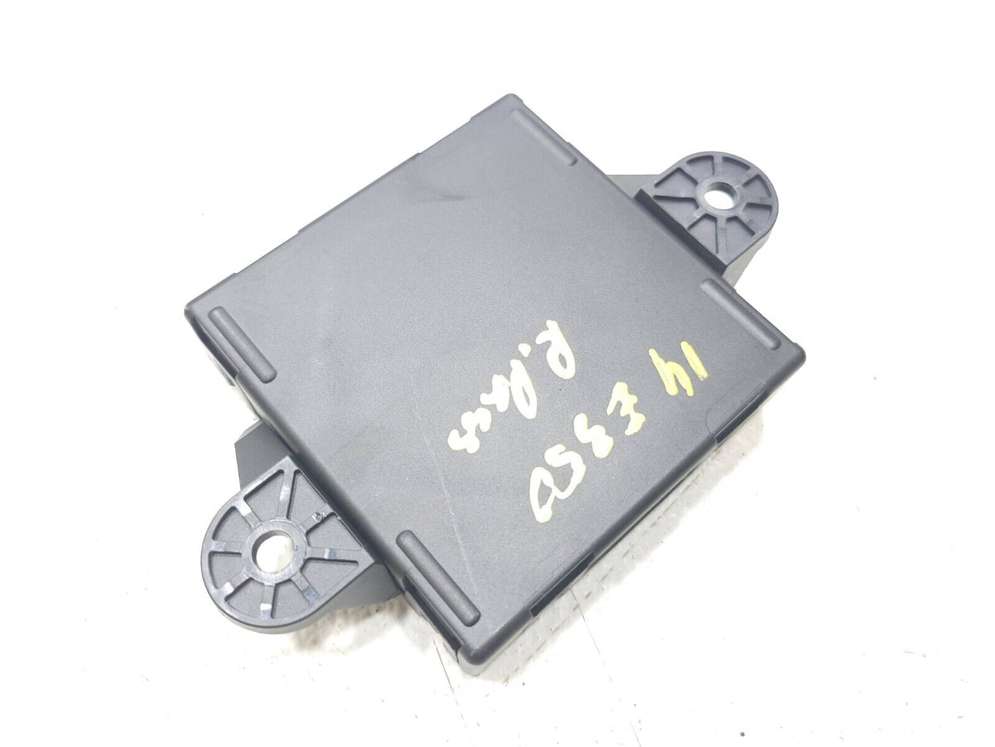11 - 16 Mercedes E350 W212 Door Control Module Rear Right Pass Side OEM