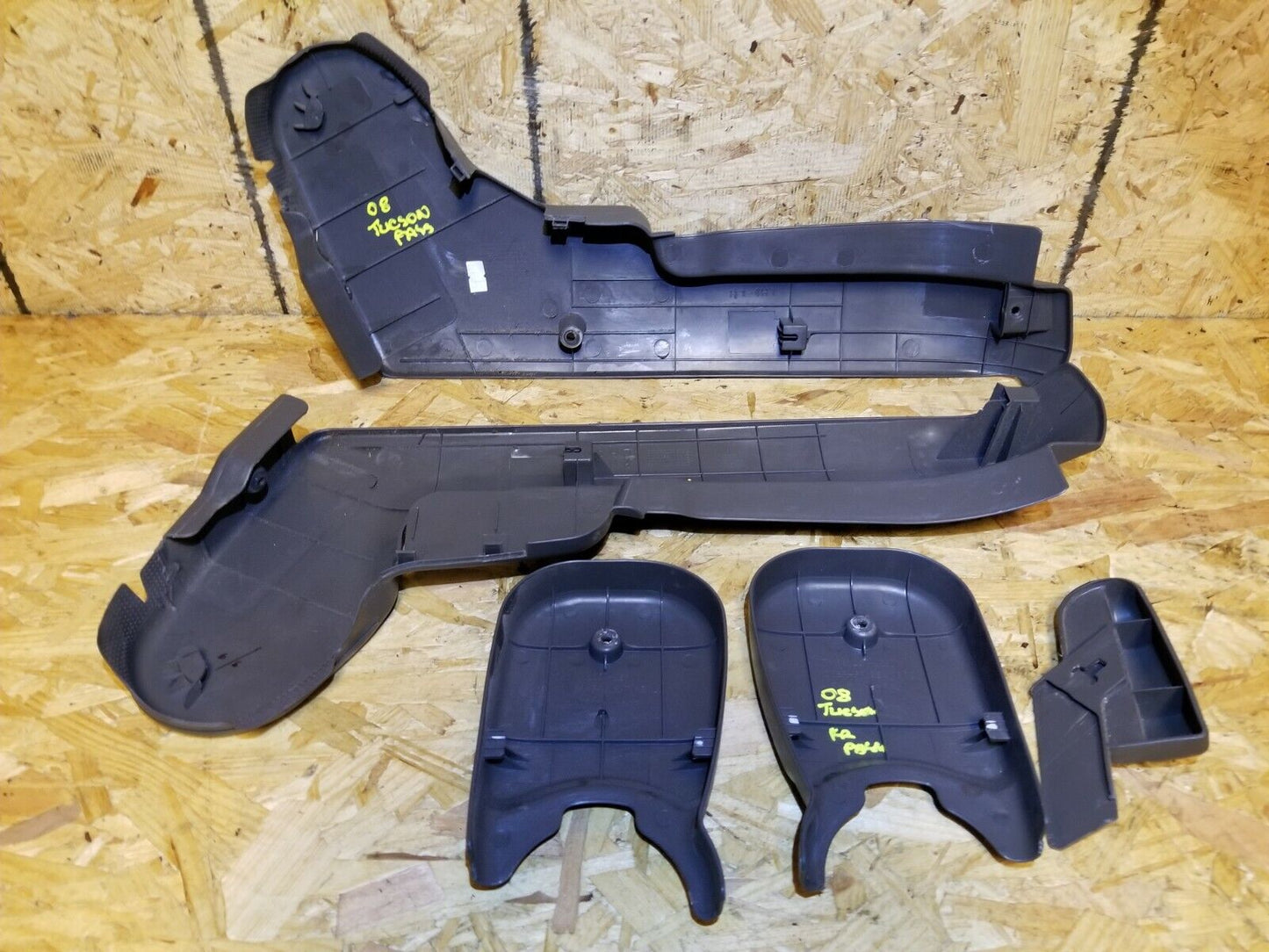 07 08 09 Hyundai Tucson Front Right Passenger Seat Trim Panel 4pcs OEM 89k
