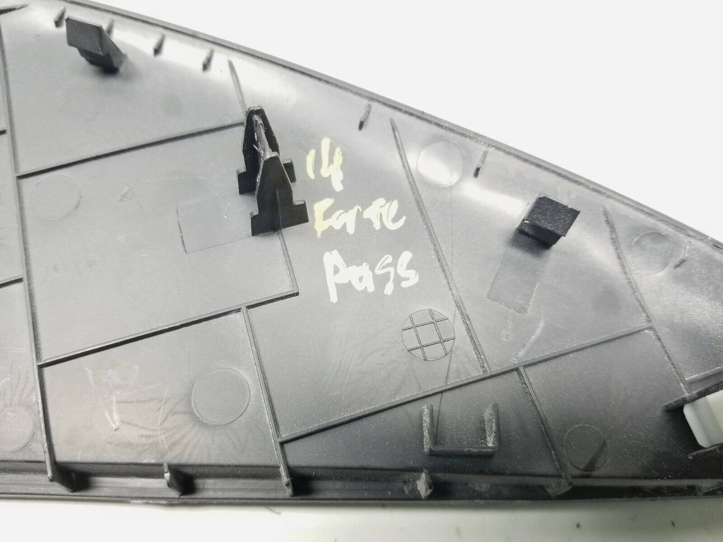 14 15 16 Kia Forte Passenger Dash End Cap Cover  Right Side OEM 73k