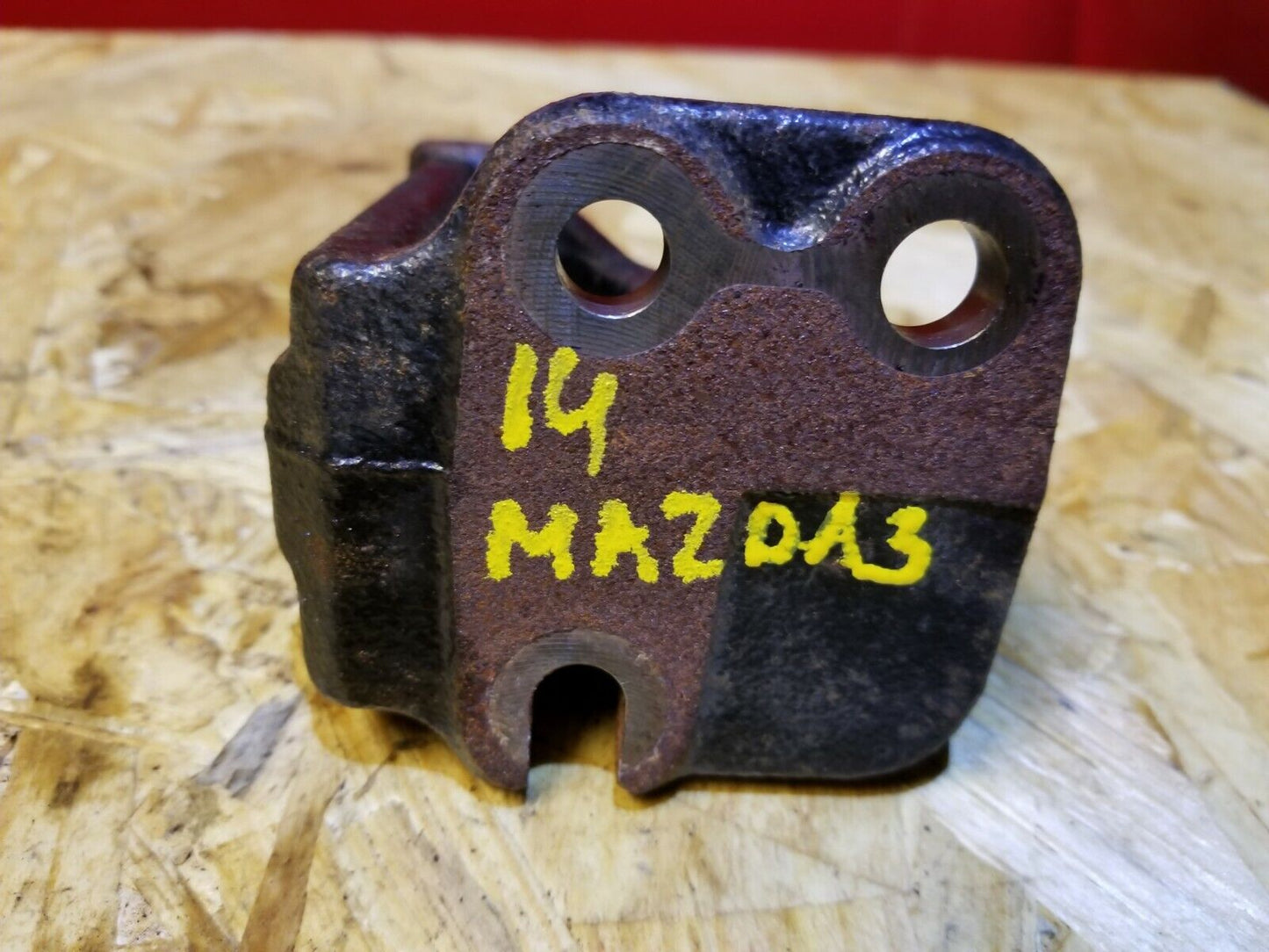 2014 2015 2016 Mazda 3 2.0l Engine Mount Bracket OEM 16k Miles