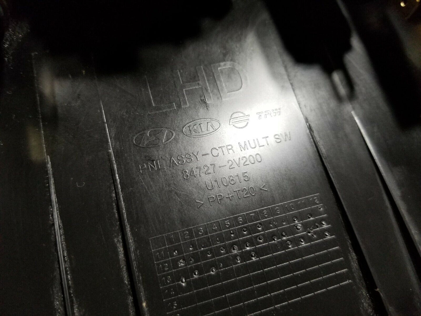 12 13 14 15 16 Hyundai Veloster Center Multi 12 Volt Unit Aux Usb Housing OEM