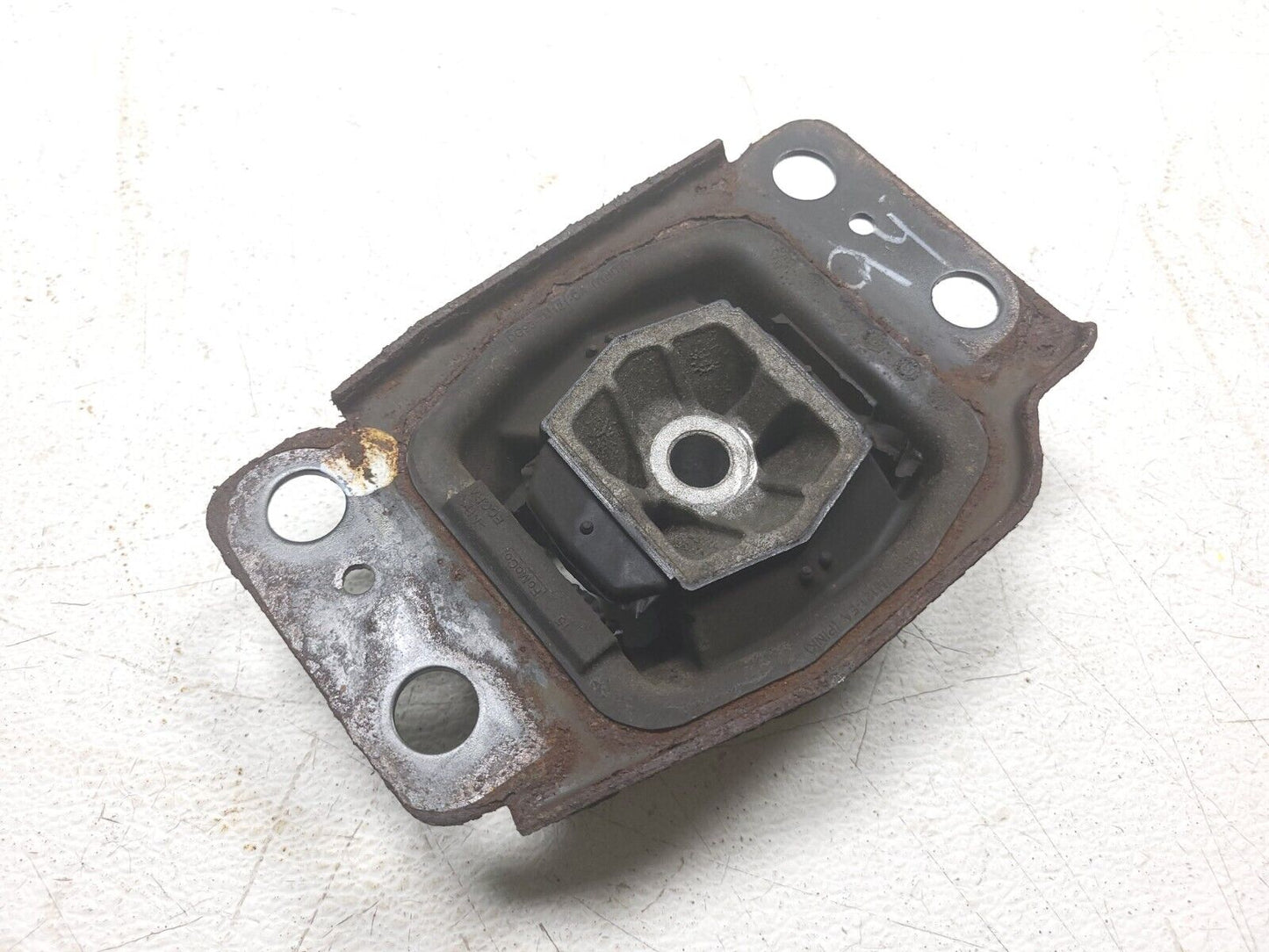 13 14 15 16 Ford Fusion Engine Mount Bracket Left Driver Side OEM 2.5l