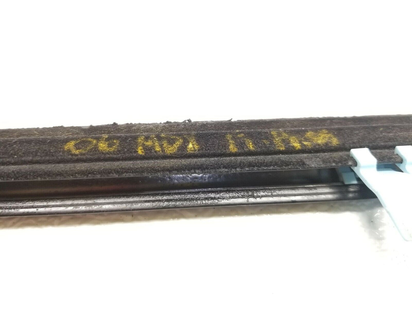 03 04 05 06 Acura MDX Rear Right Pass Door Window Belt Seal Molding OEM 55k