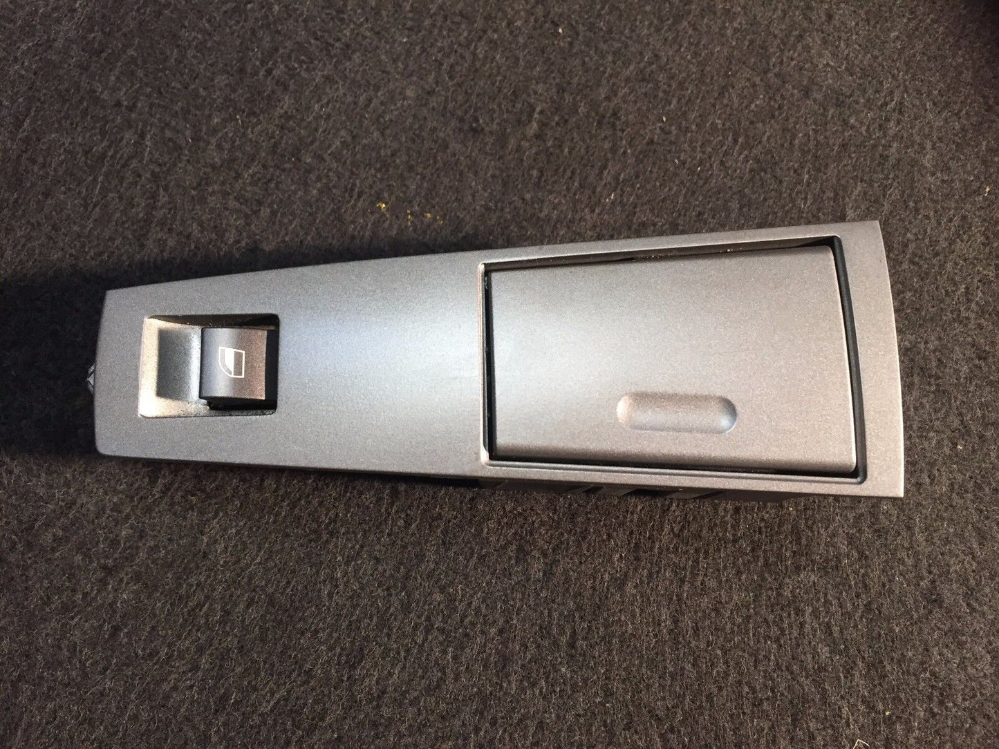 02 03 04 05 BMW 745i E65 Rear Right Pass Door Power Window Switch OEM