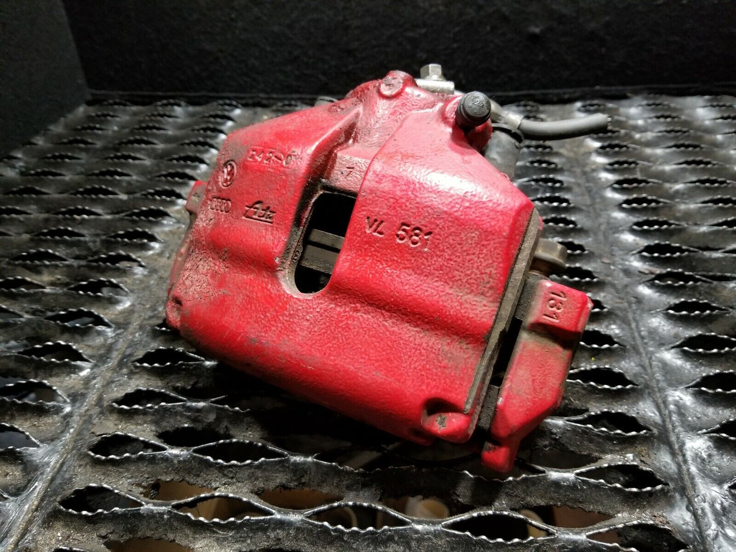 10 11 12 13 VW Golf GTI 2.0l Front Left Driver Brake Caliper OEM