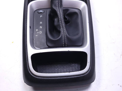 20 21 22 Hyundai Venue Center Console Trim Gear Shifter Boot Knob OEM