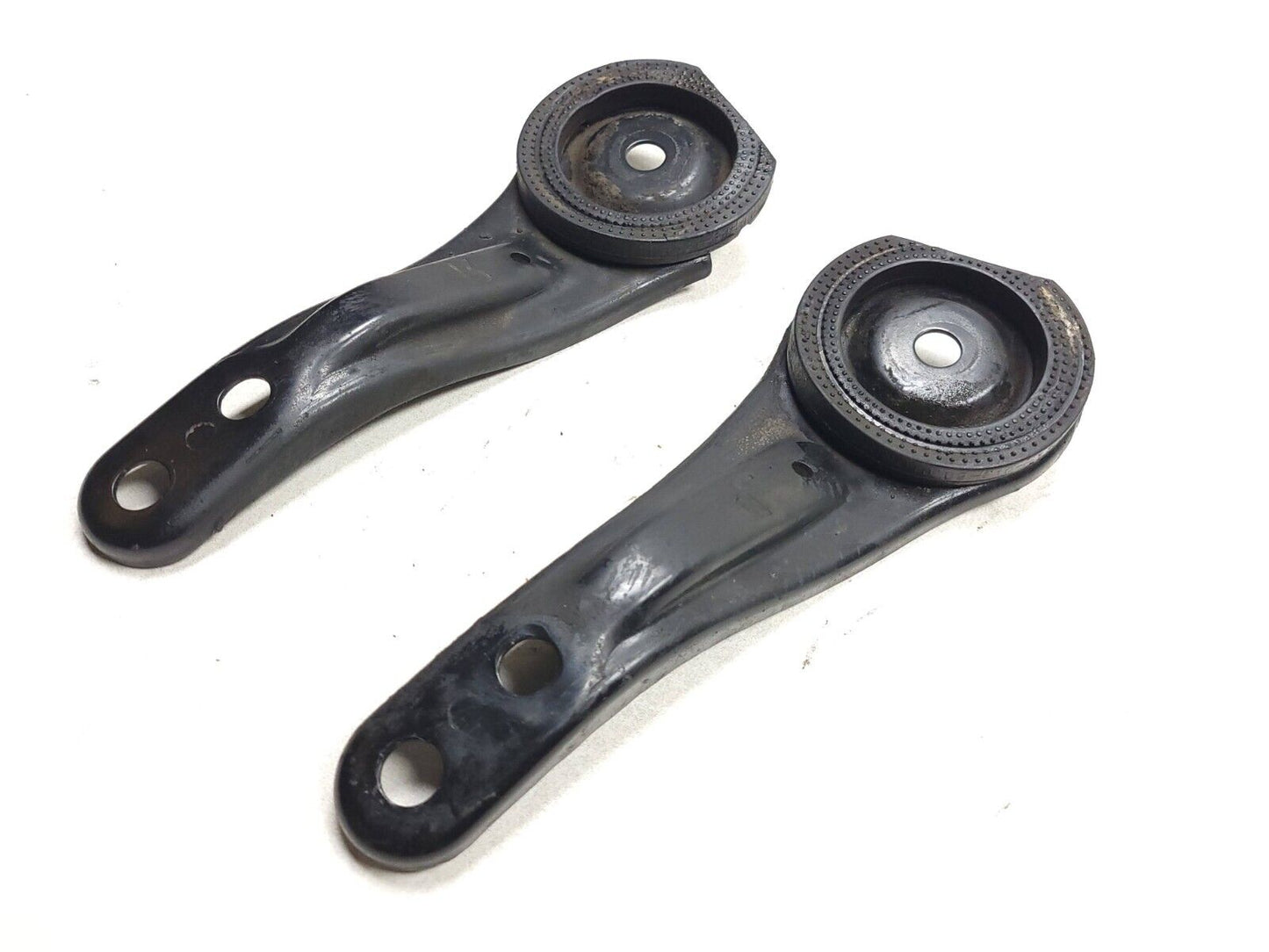 2013-2016 Genesis Coupe Subframe Reinforcement Bracket 2pcs OEM