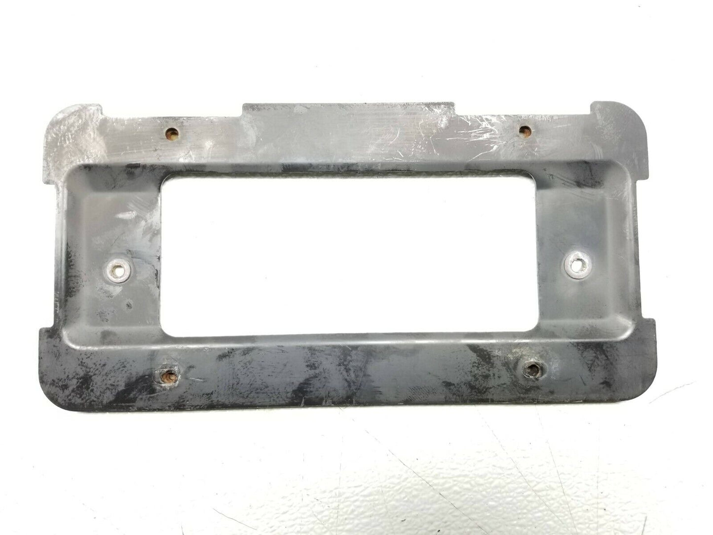 01 02 03 04 05 BMW E46 Sdn Rear License Plate Mount Bracket OEM 125k Miles