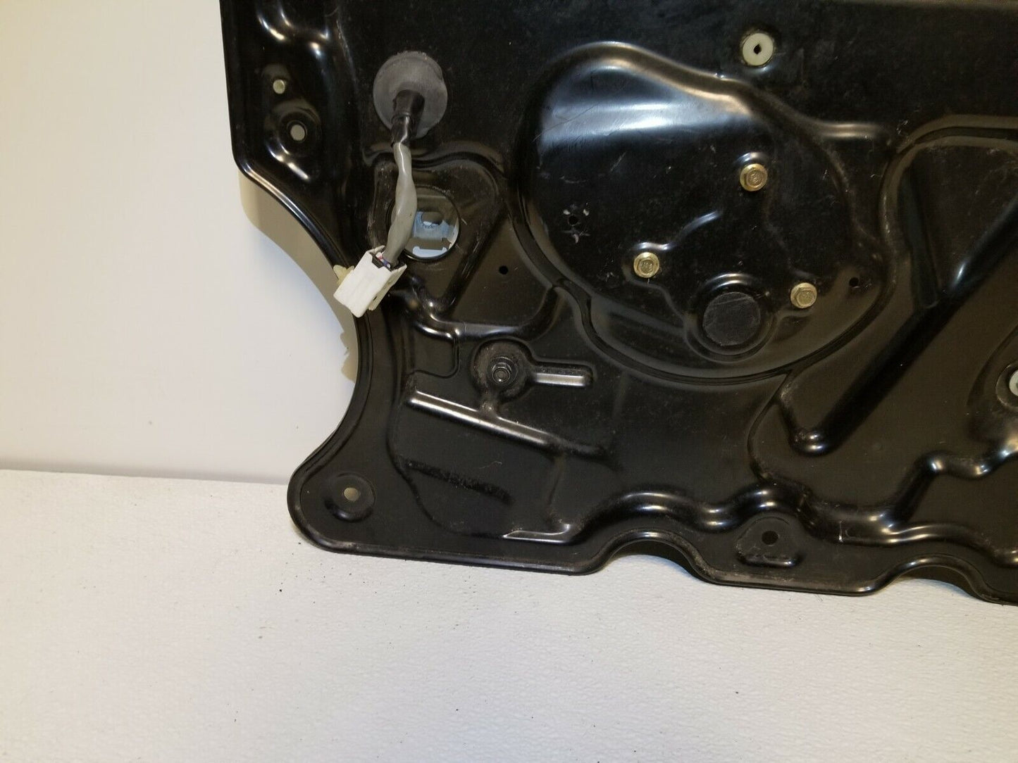 04 05 06 07 08 Nissan Maxima Front Pass Door Window Regulator Panel OEM #107