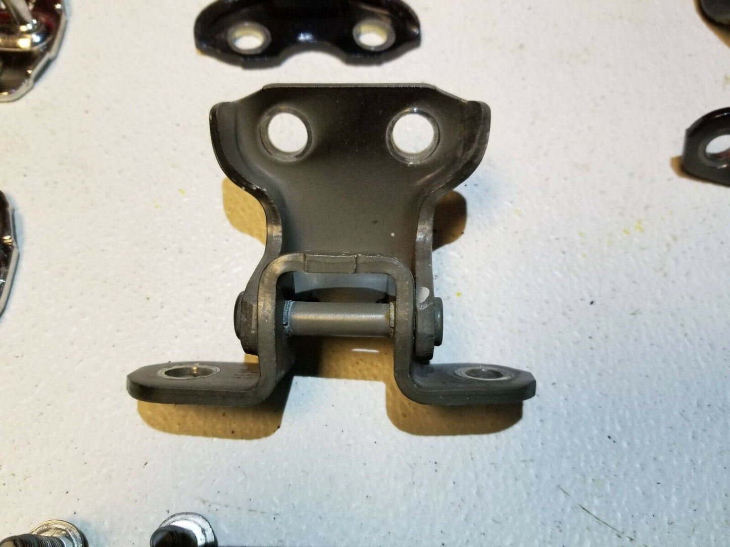 07 08 09 Lexus ES350 Right Passenger Side Door Hinge OEM