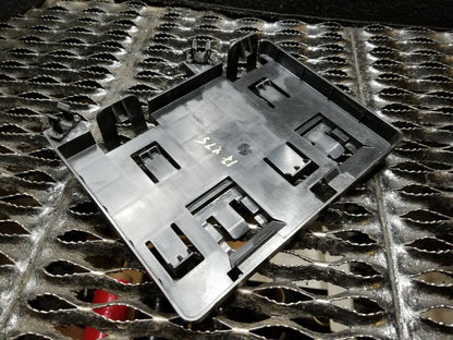 17 18 19 20 Cadillac Xt5 Engine Control Module Bracket OEM 34k
