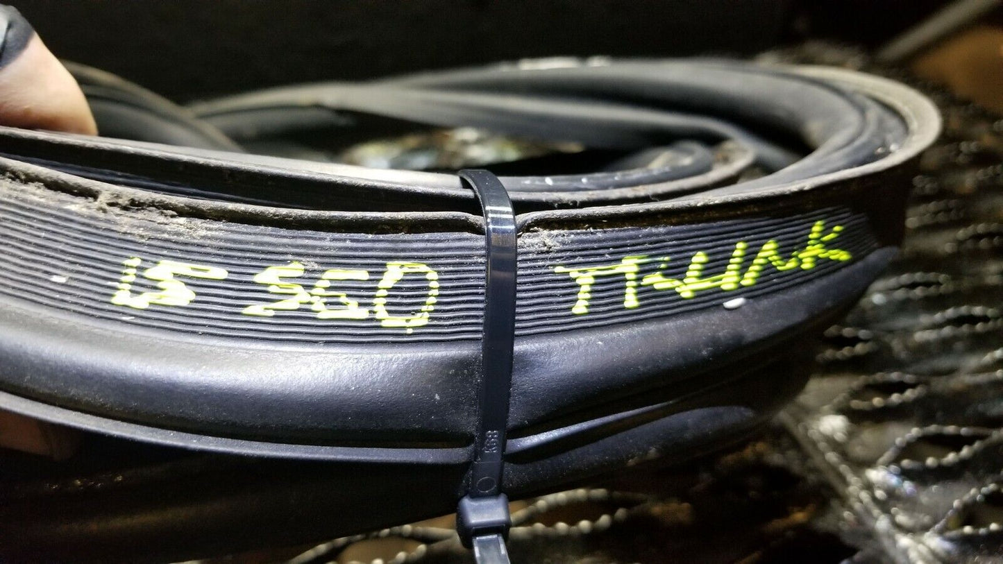 14 15 16 17 Volvo S60 Trunk Lid Weatherstrip Seal OEM 42k