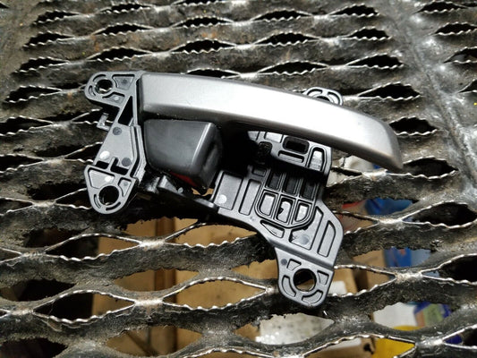 2017 2018 Hyundai Elantra Front Right Passenger Interior Door Handle OEM 22k