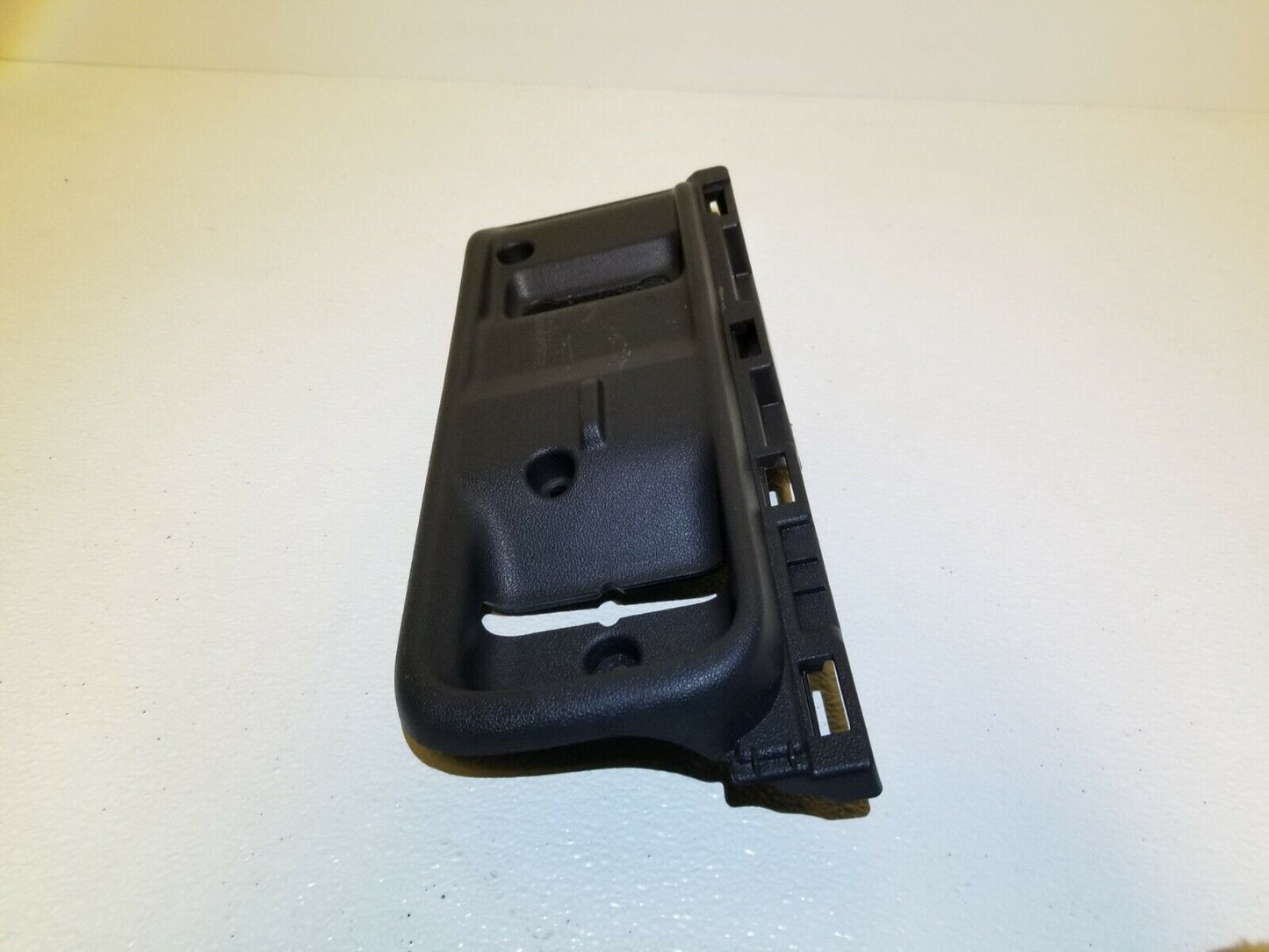 11 12 13 Honda Odyssey Rear 2nd Seat Striker Cover Trim Right Pass Side OEM