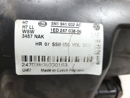 09 - 11 VW Tiguan Headlight Left & Right Pair OEM