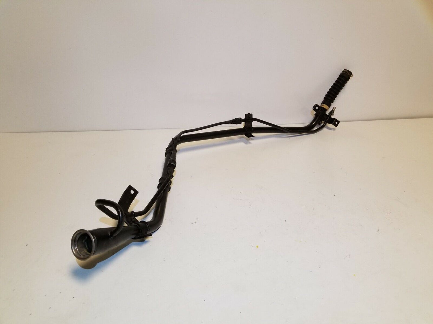15 16 17 Honda Fit Fuel Gas Tank Filler Neck Tube Hose  OEM 26k