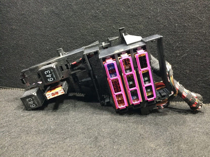 08 09 10 11 12 Audi A5 Quattro 3.2l Fuse Box Interior Dash 8k0971845 OEM