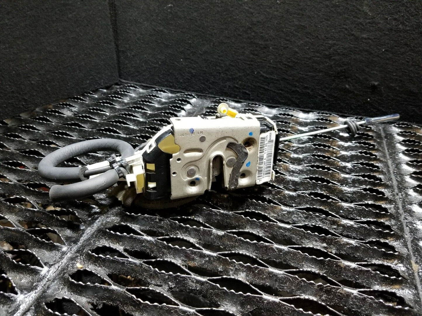 12 13 14 15 16 Dodge Journey Front Left Driver Door Lock Actuator OEM 54k