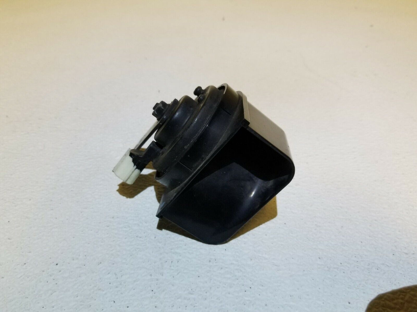 05 06 07 08 Acura Rl Horn Signal OEM