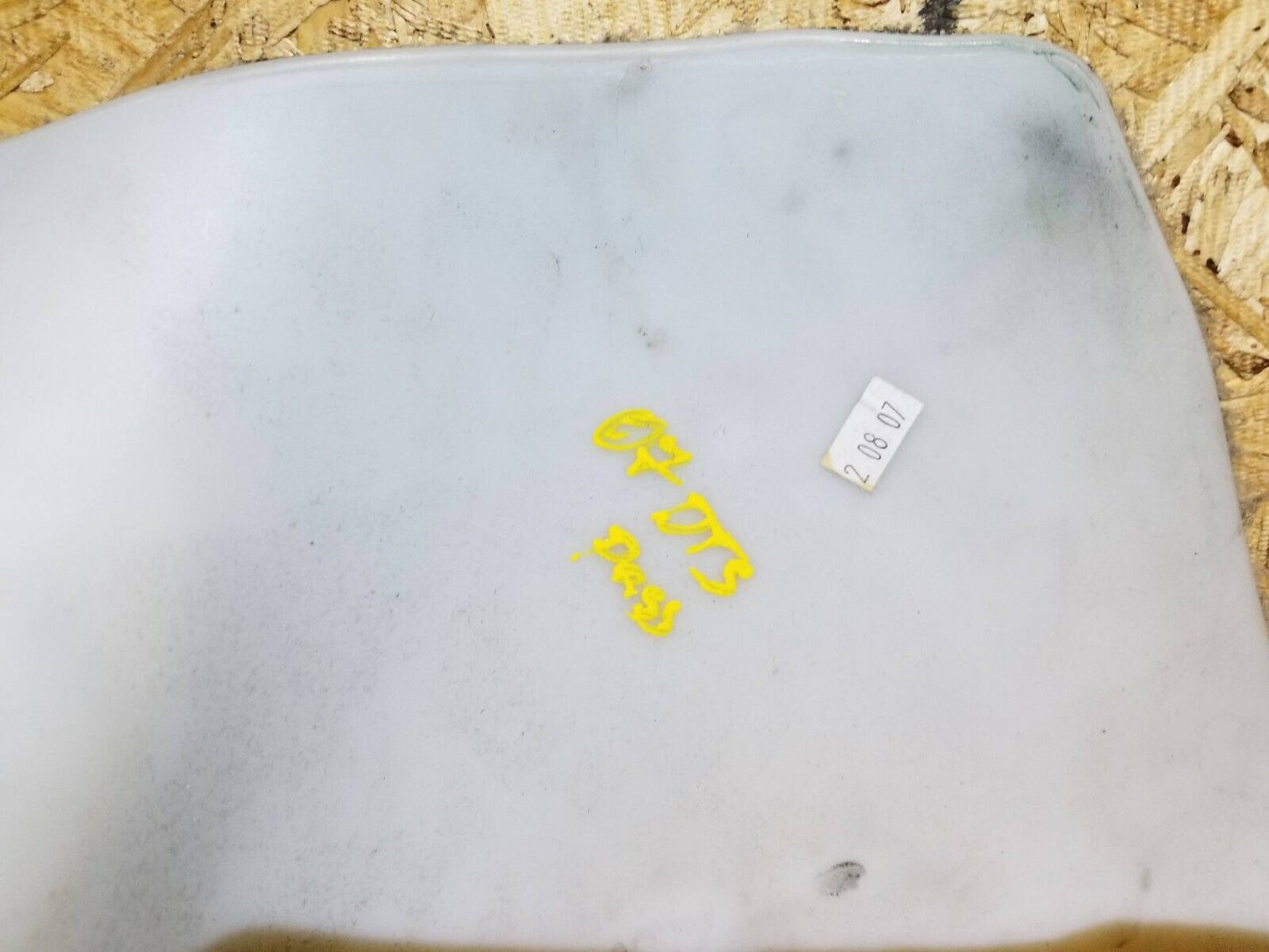 06 07 08 09 10 11 Cadillac DTS Front Right Pass Side Trim Cover OEM