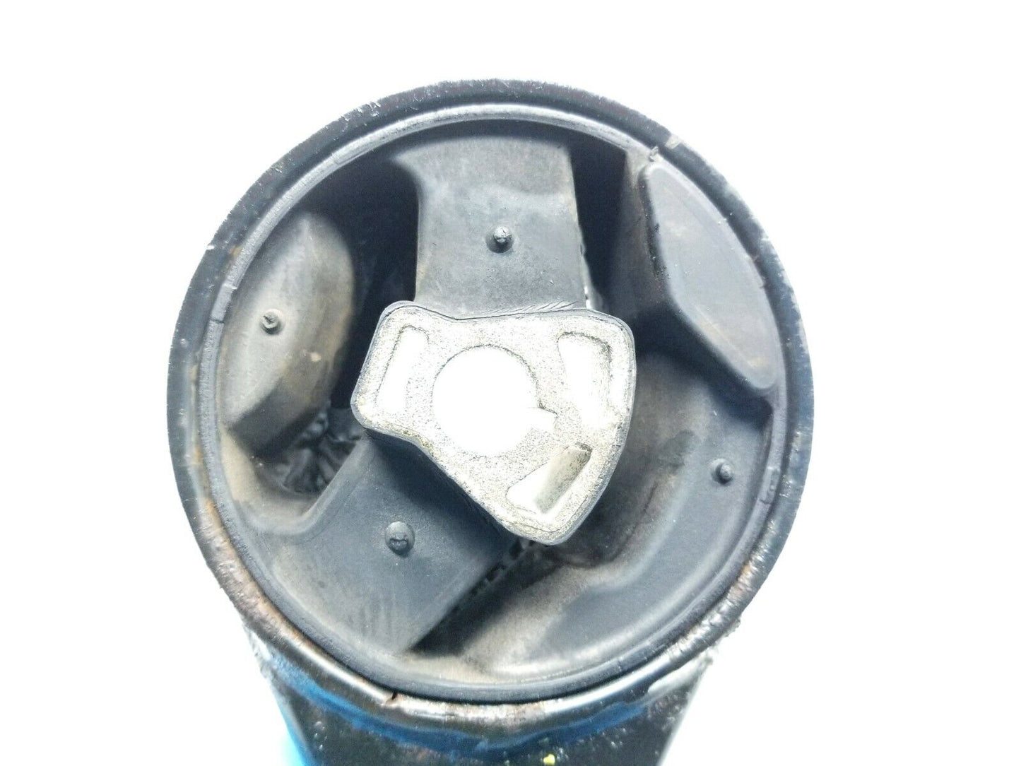 15 16 17 18 Chevy Impala 2.5l Engine Mount OEM