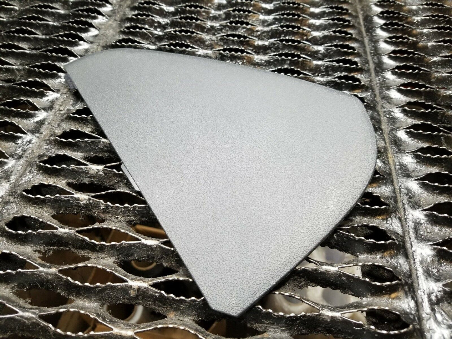 2013 2014 2015 2016 Audi A4 Dash End Cap Cover Trim Right Passenger Side OEM
