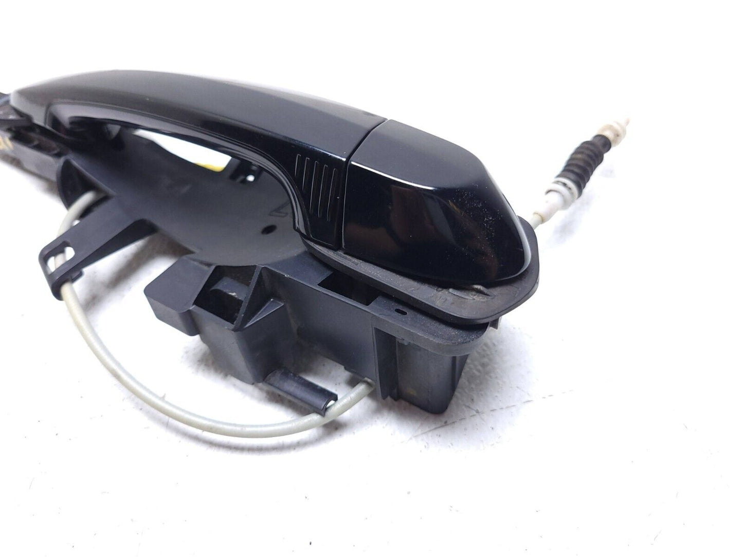 08 09 10 11 12 13 BMW 128i Coupe Front Exterior Door Handle Passenger Right OEM