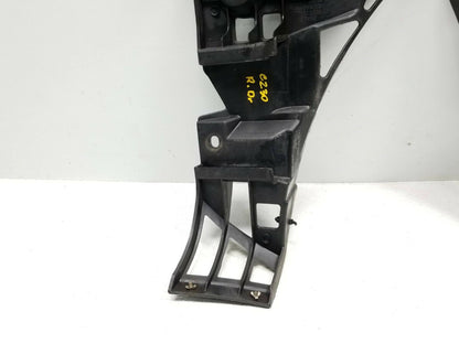 02 03 04 05 06 Mercedes Benz W203 C230 Coupe Rear Bumper Guide Bracket 2pcs OEM