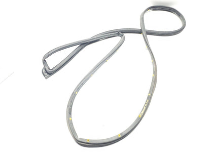 15 16 17 Hyundai Accent Hatch Front Right Pass Door Weatherstrip Seal OEM
