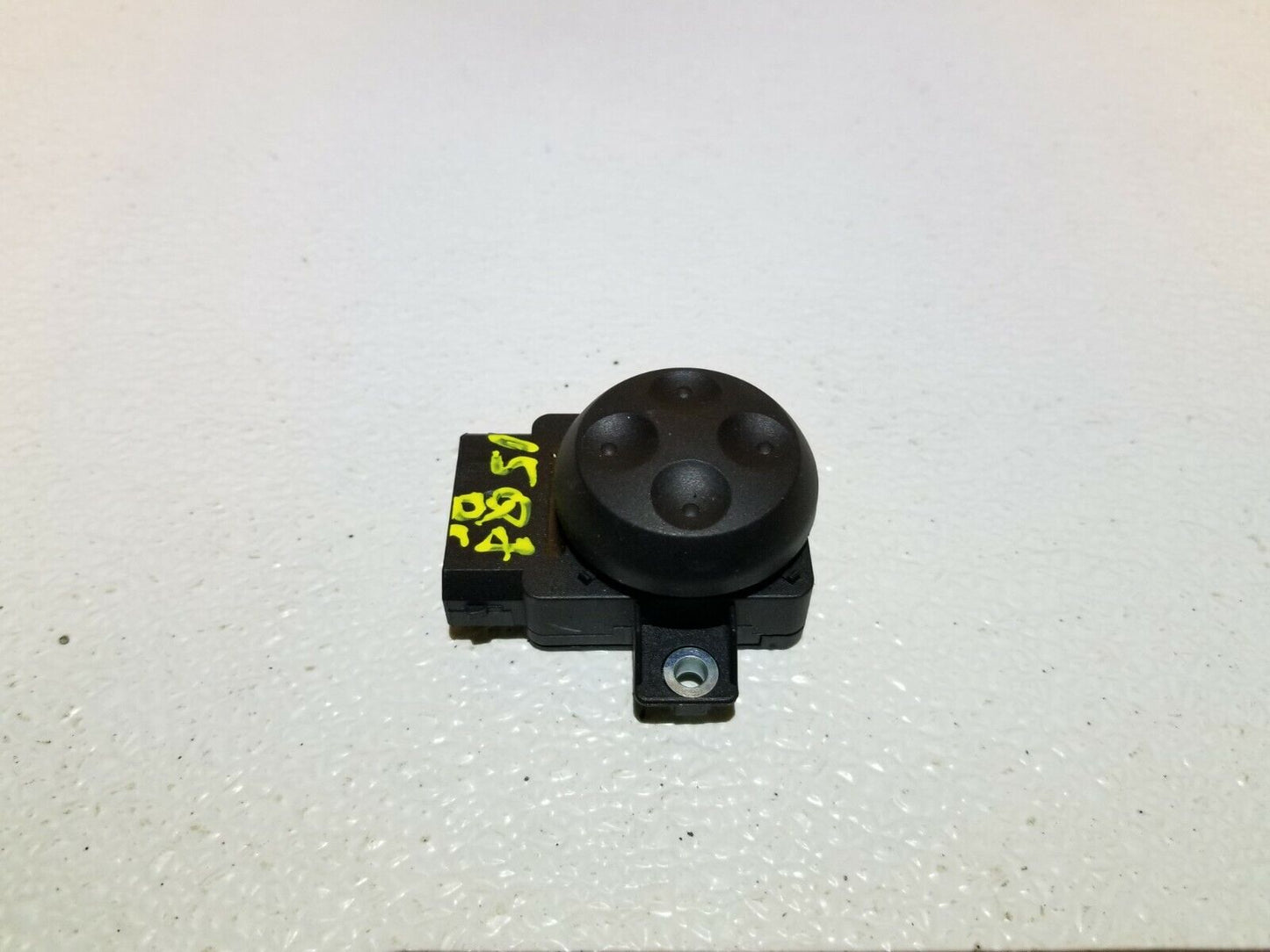 13 14 15  Audi Q7 Front Left Driver Seat Lumbar Switch OEM 87k Miles