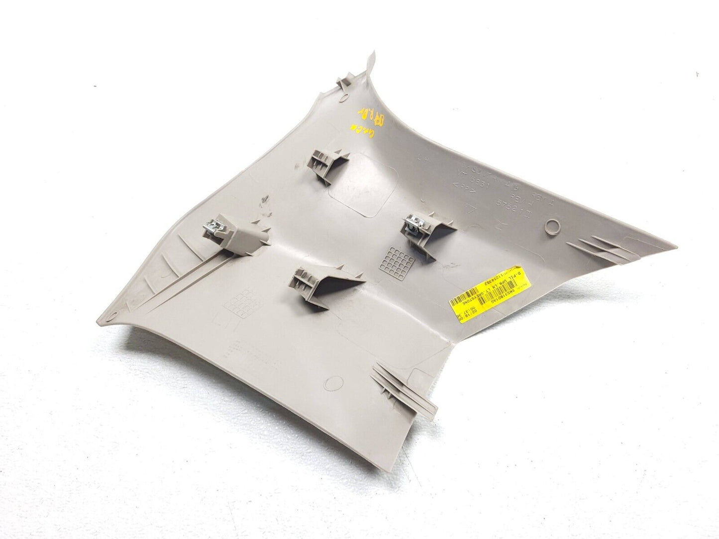 2006 - 2010 Jeep Grand Cherokee Rear Upper D Pillar Trim Panel Left Driver OEM