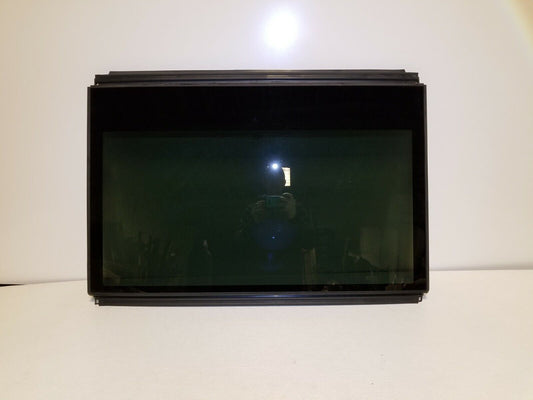 11 12 13 14 15  Audi Q7 Center Middle Sunroof Sun Roof Glass Panel OEM
