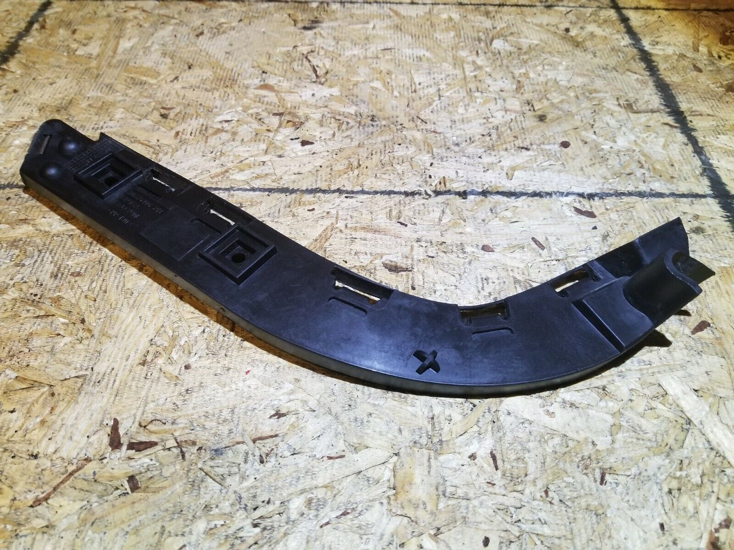 05 06 07 Volvo S40 Rear Bumper Mount Bracket 4pcs OEM
