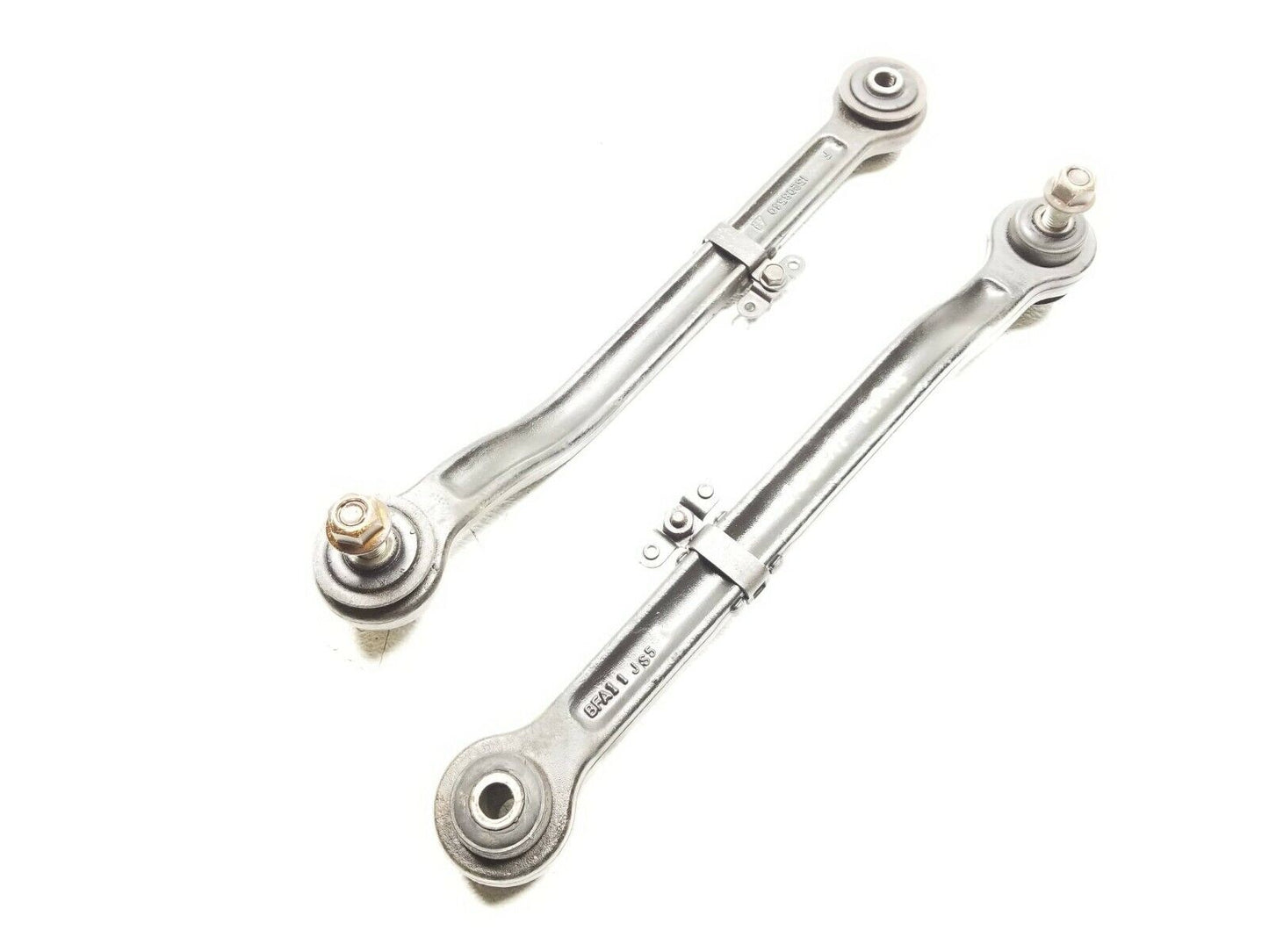08 09 10 11 12 13 14 Escalade Rear Control Arm Pair OEM
