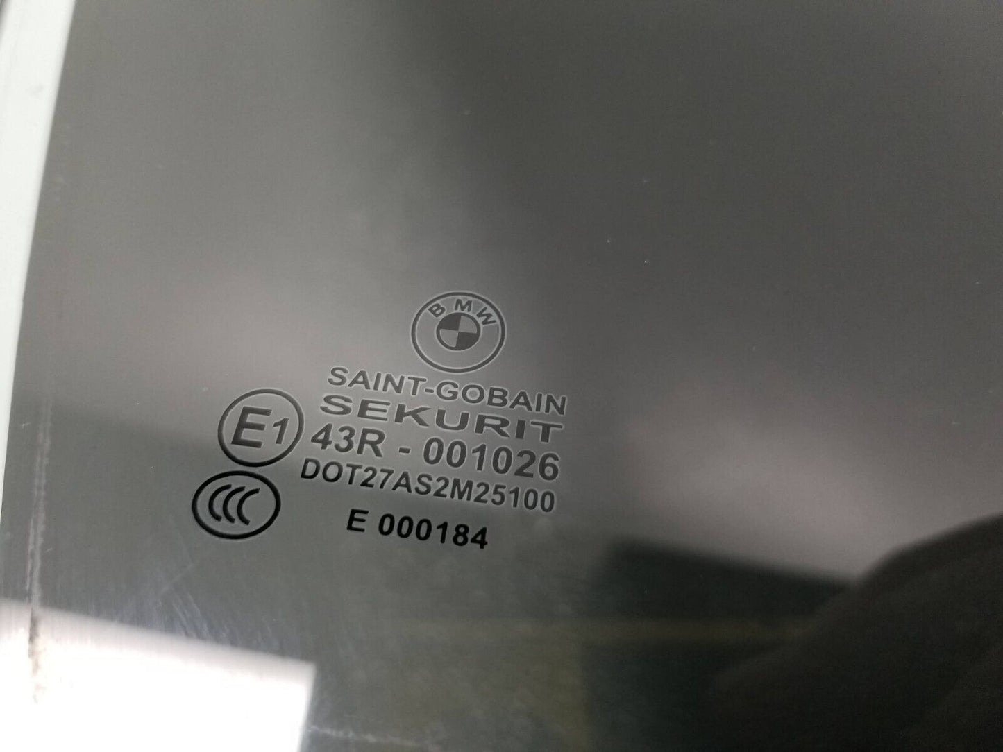 09 10 11 12 BMW 750li Front Right Pass Side Door Window Glass OEM