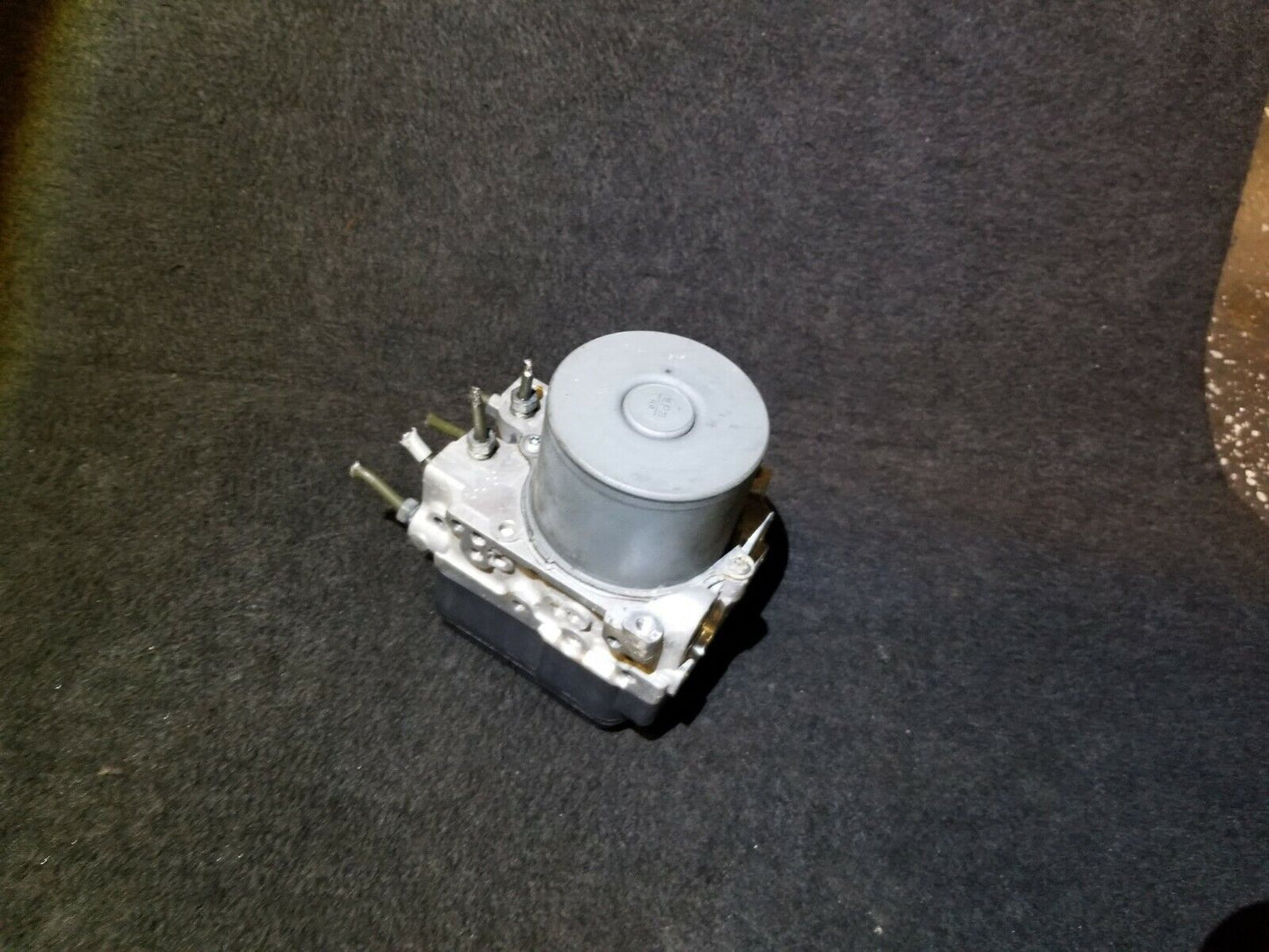 11 12 13 14 15 16 Scion Tc Anti Lock Brake ABS Pump OEM 74k