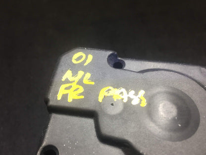 98 99 00 01 Mercedes W163 Ml320 Front Righ Pass Side Seat Belt Retractor OEM D34