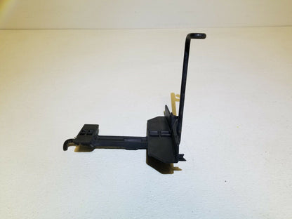 07 08 09 10 Chrysler Sebring Battery Hold Down Retainer OEM