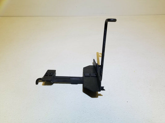 07 08 09 10 Chrysler Sebring Battery Hold Down Retainer OEM