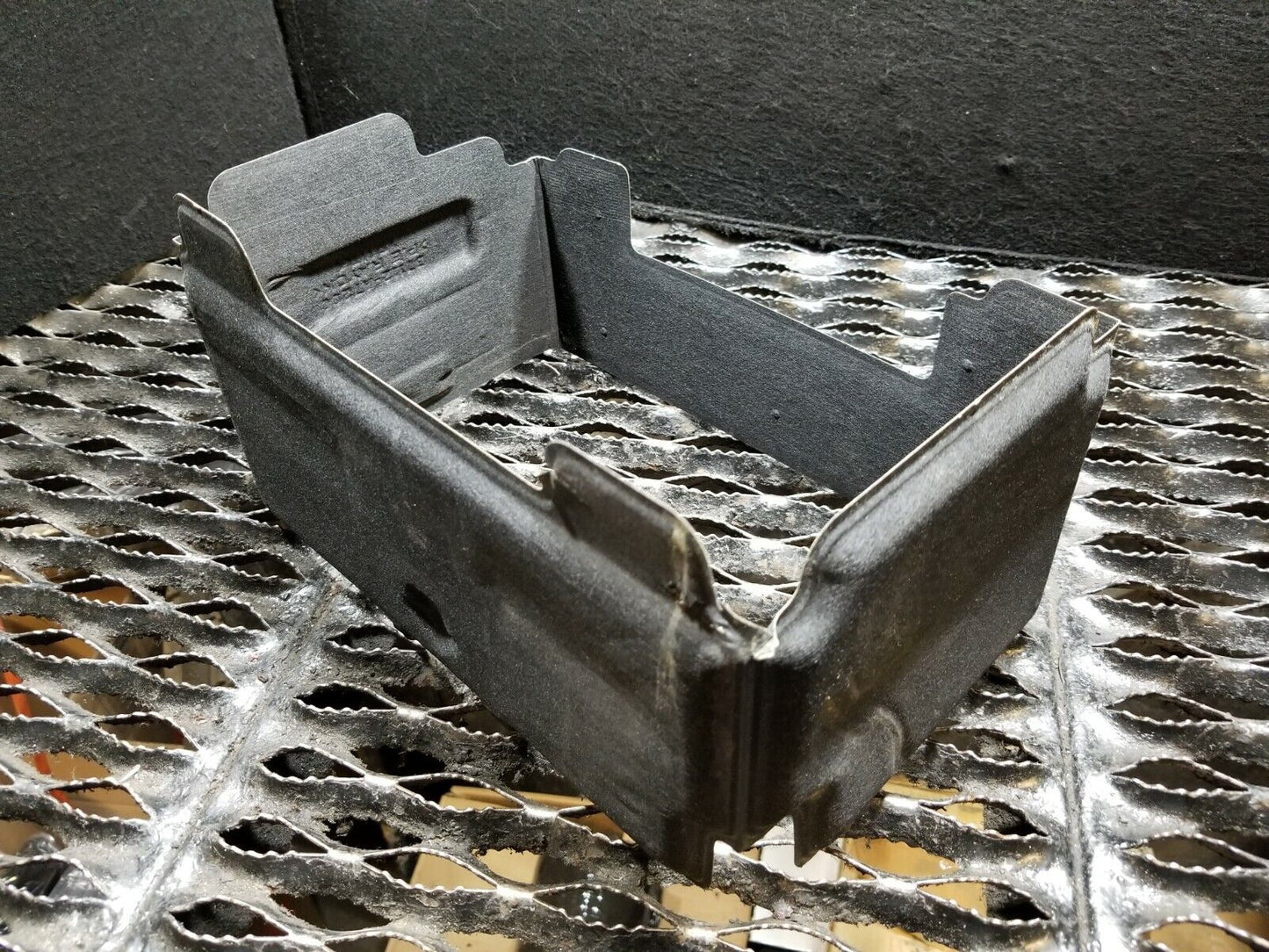 14 15 16 Kia Forte Battery Housing Tray OEM 27k