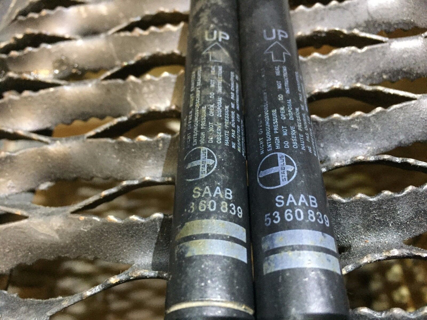 06 07 08 09 Saab 9-5 Stabilus Trunk Lid Lift Support 5360839 (pair) OEM