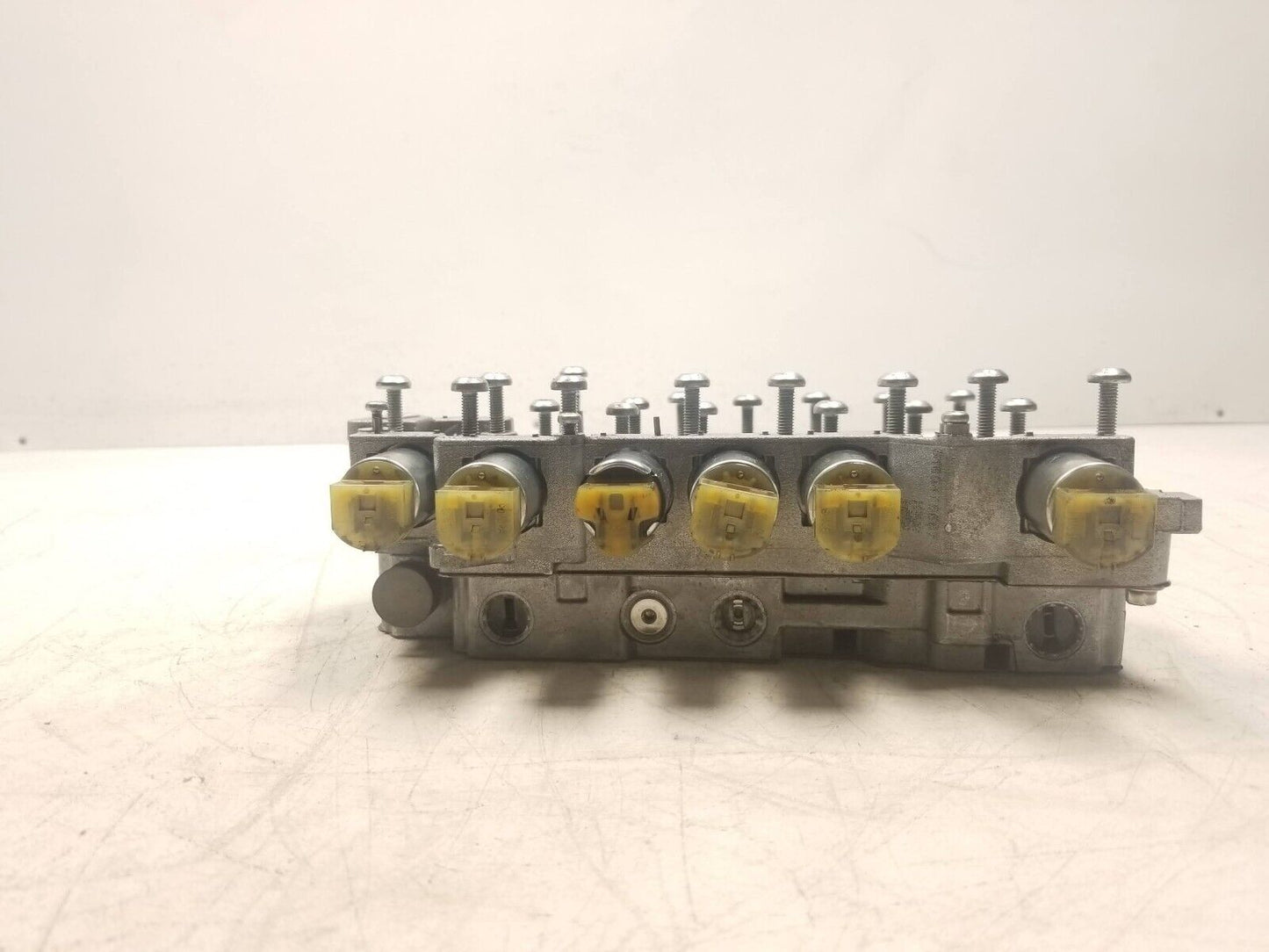 17 18 19 Ford Escape Automatic Transmission Valve Body 1.5l OEM