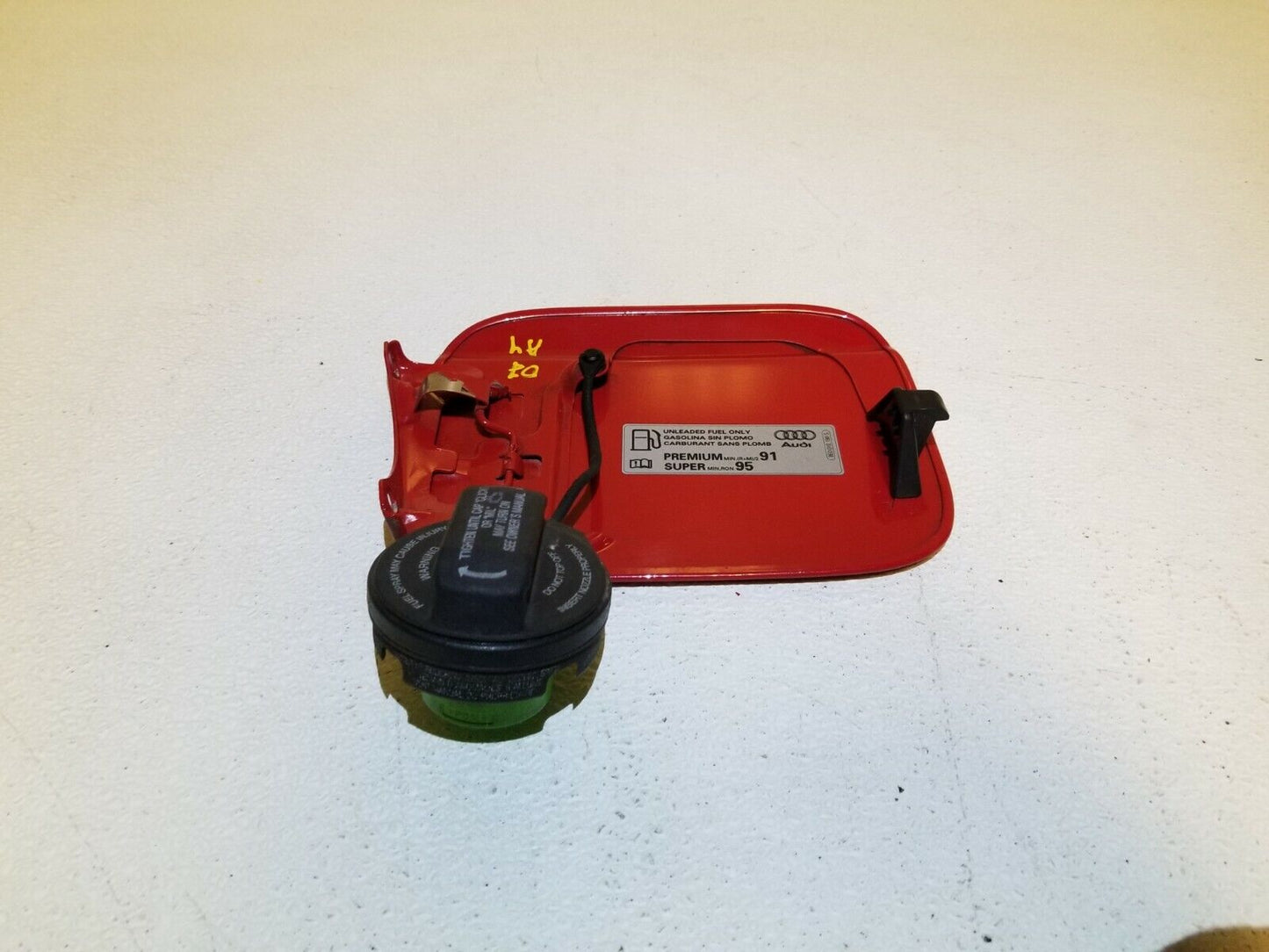 06 07 08 Audi A4 Fuel Filler Lid Door W/ Cap OEM 85k