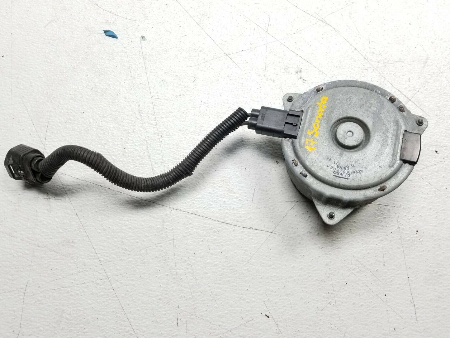 15 16 17 Hyundai Sonata 2.4l Radiator Cooling Fan Motor OEM