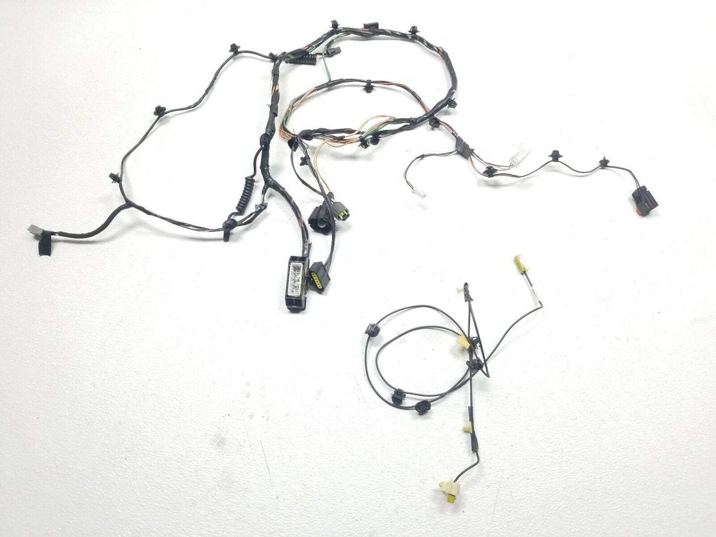 2006 - 2010 Jeep Grand Cherokee Trunk Wire Wiring Harness OEM