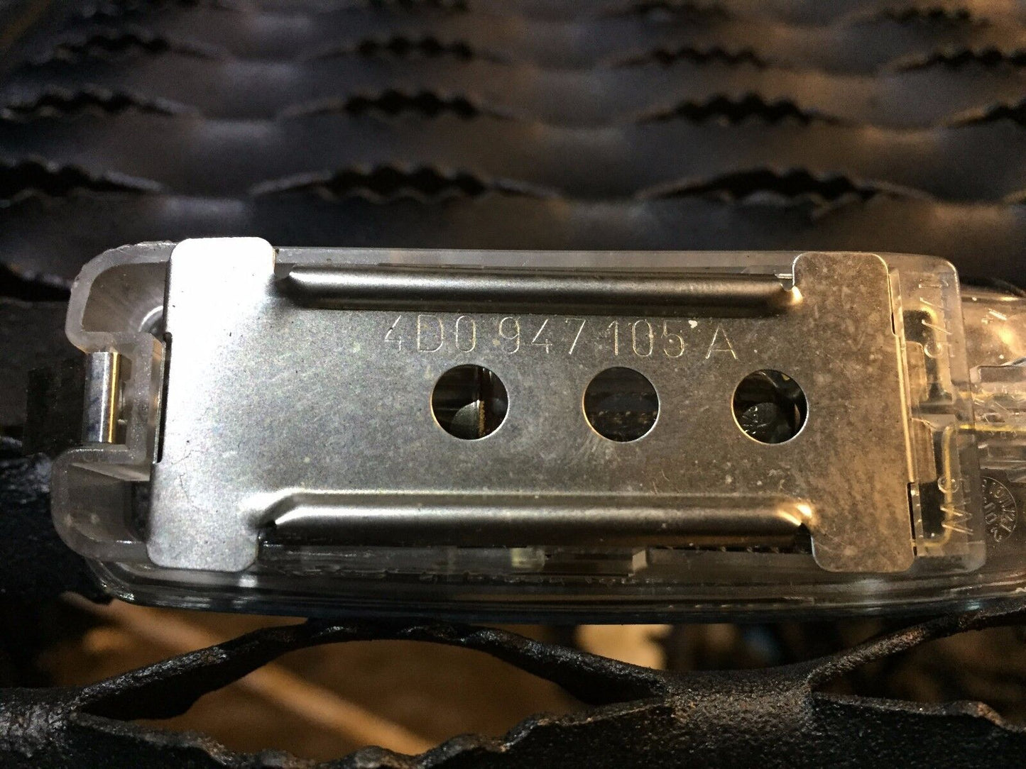 05 06 07 08 Audi A6 C6 Interior Light 2pcs 4d0947105a OEM