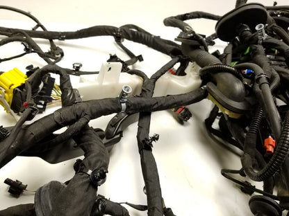 18 19 Chevrolet Equinox Engine Wire Harness W/ Fuse Box 1.5l AWD OEM