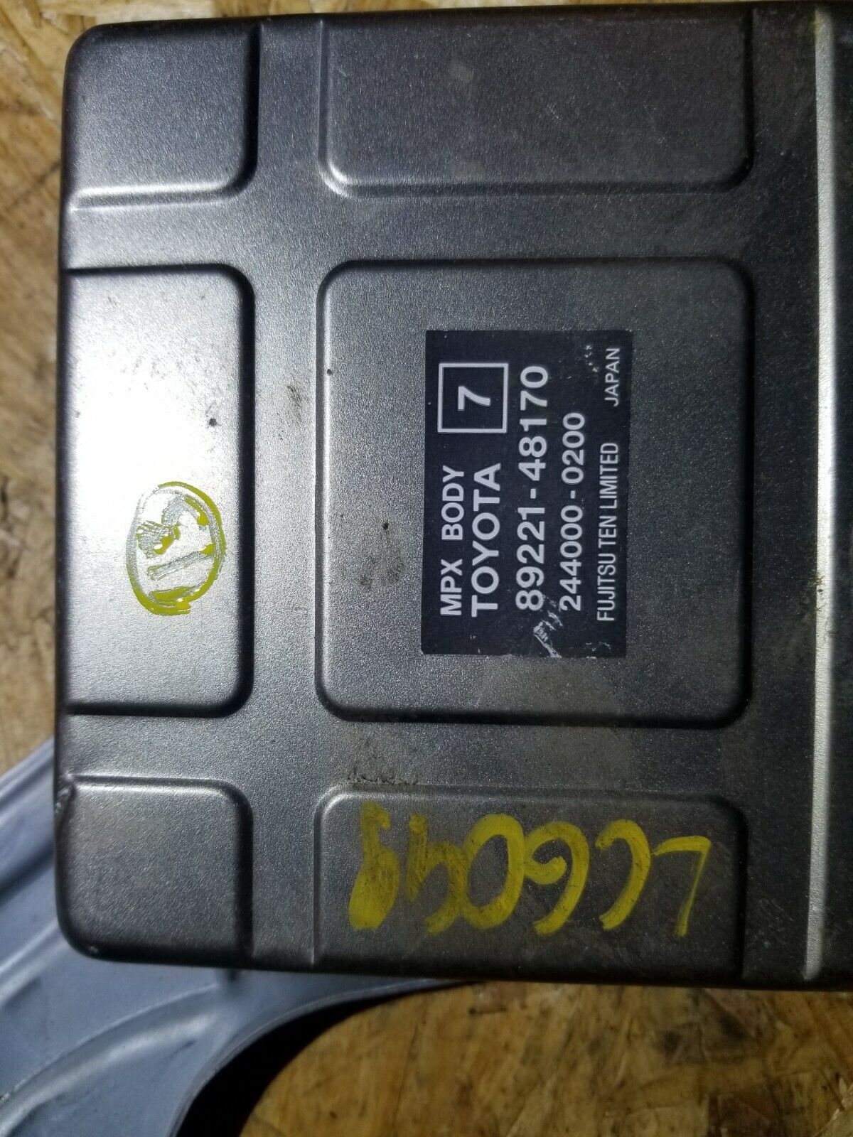 01 02 03 Toyota Highlander Multiplex Network Control Module OEM N17